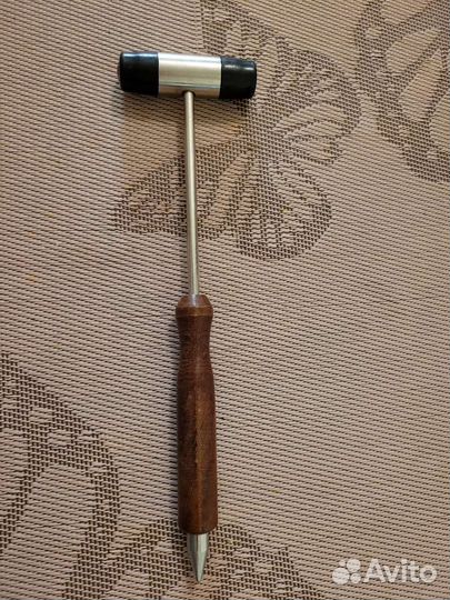 Молоточек неврологический