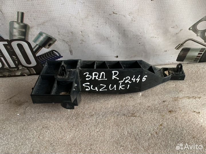 Suzuki grand vitara кронштейн бампера зад/правый
