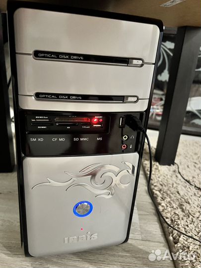 Компьютер (может кому не запчасти)