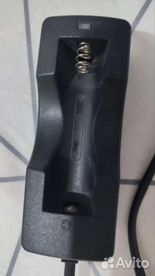 Зарядное устройство для аккумуляторов 18650