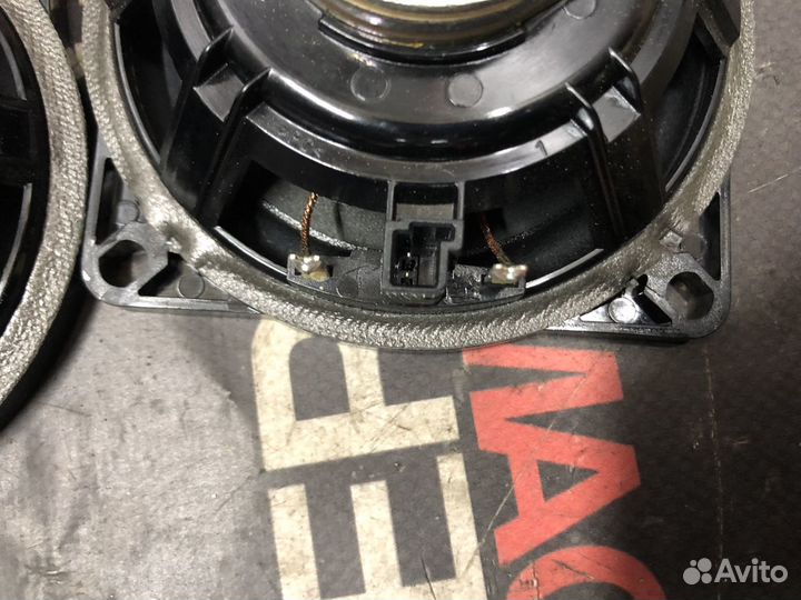 Стерео динамики задней полки BMW F10 F11 F18