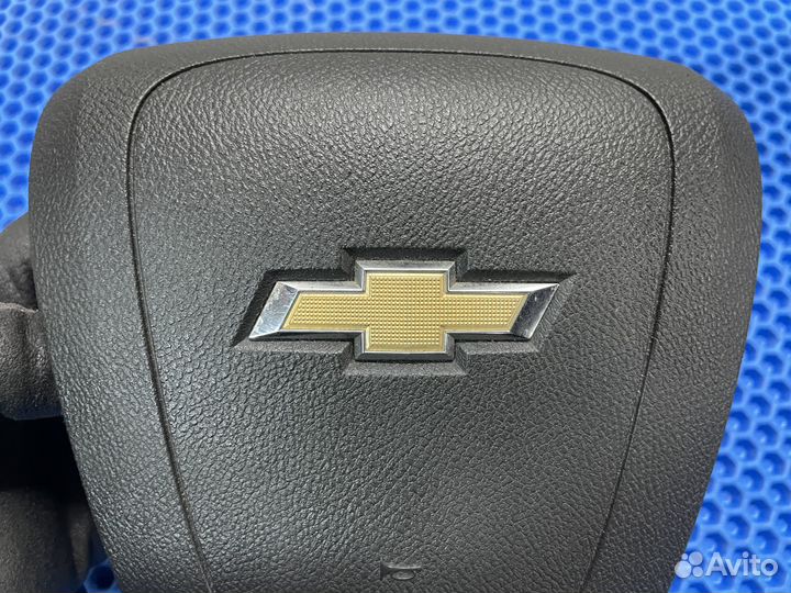 Подушка безопасности в руль Chevrolet Volt (1)