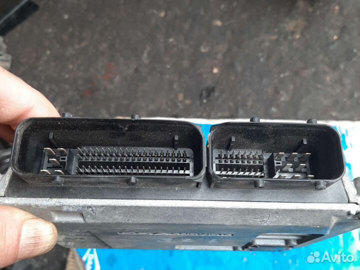 Эбу блок управления двигателя Шкода 1.2i BME