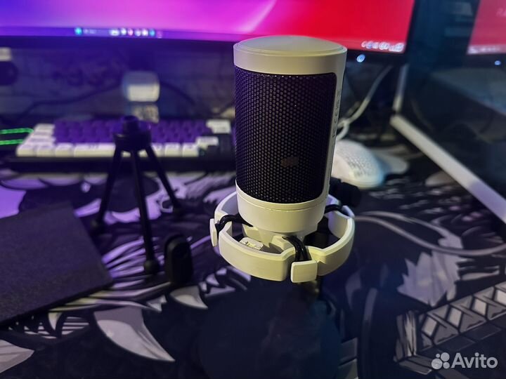 Микрофон fifine ampligame a6v