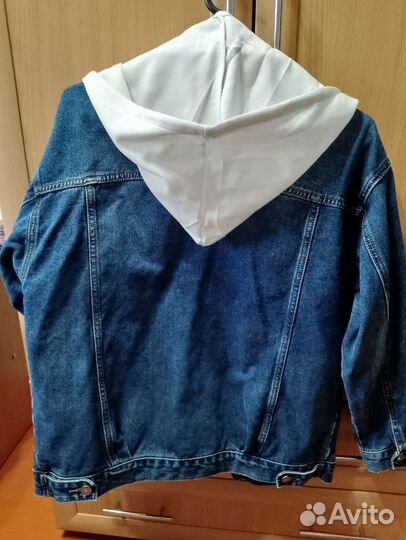 Куртка джинсовая