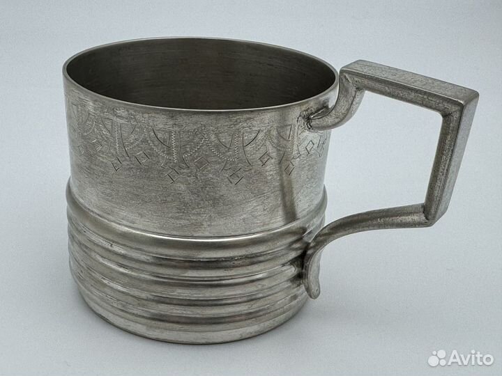 Подстаканник мельхиор И.ляховский с гербом