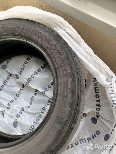 Goodyear EfficientGrip Performance 205/60 R16 92B