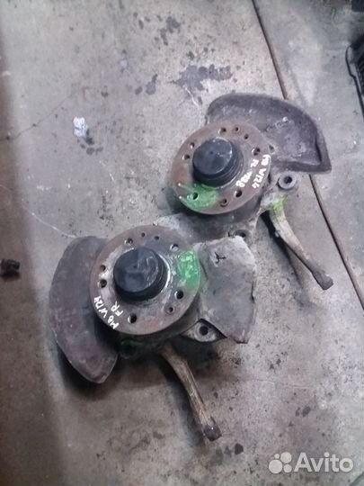 Поворотный кулак ступица передняя mb w124