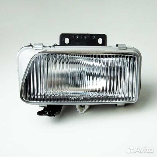 Туманка isuzu ELF 2008-2012 г левая, zevs