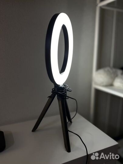 Свет для съемки, кольцевая лампа