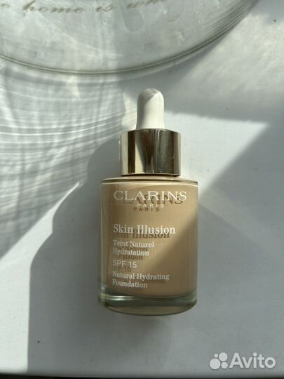 Clarins тональный крем 106