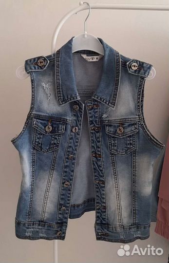 Жилет джинсовый на девочку 152р