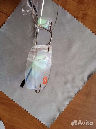 Очки без оправы с дптр