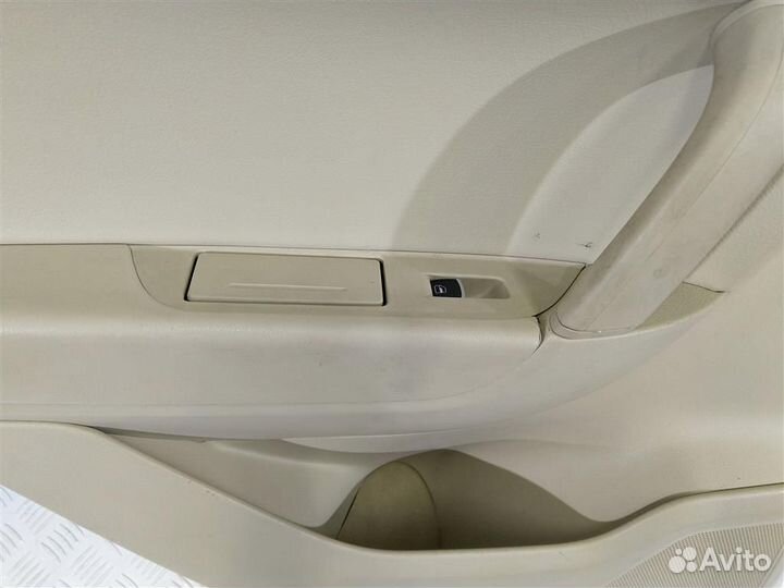 Обшивка двери задняя Volkswagen Touareg