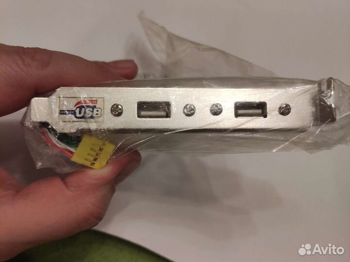 Gigabyte Внутренний порт USB (новый)