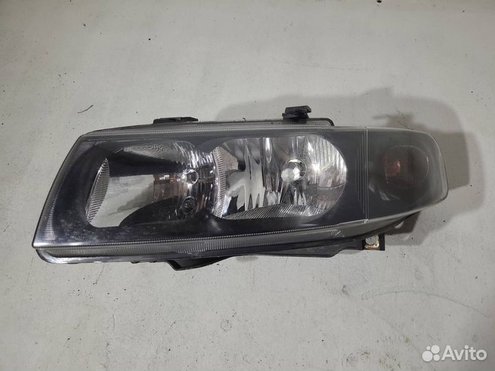 Фара левая seat Leon 2002