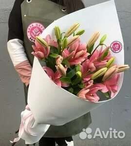 Лилии. Букет цветов