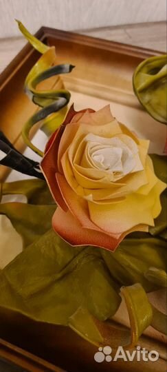 Картина панно из кожи