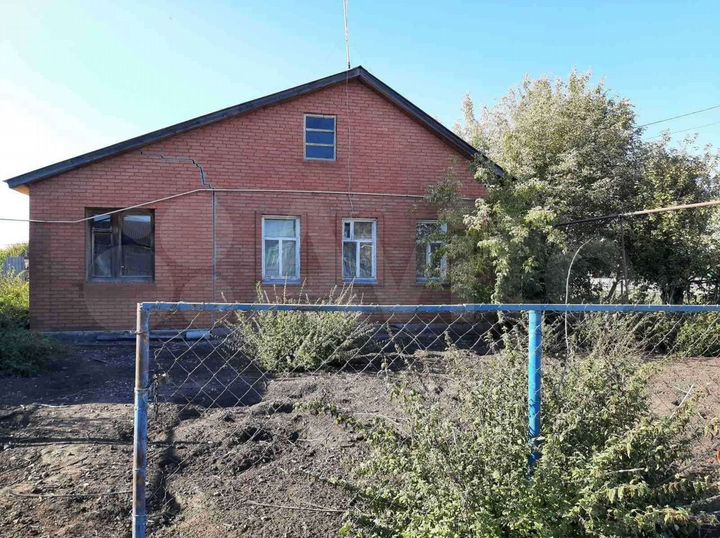 Дом 98,5 м² на участке 12 сот.