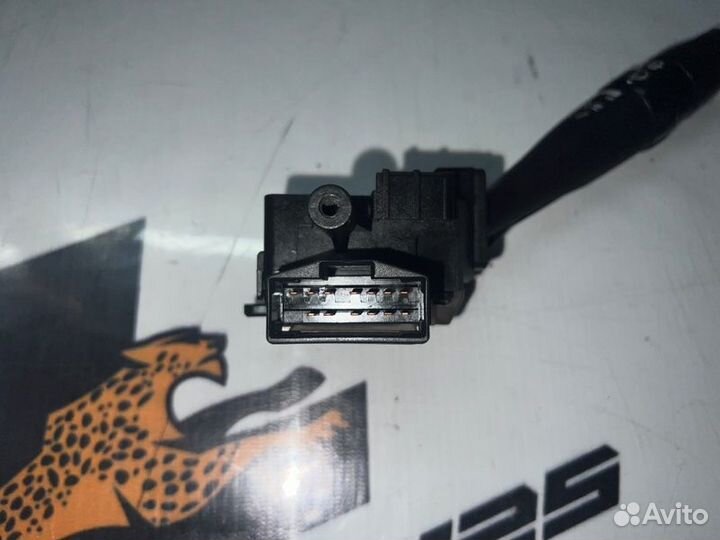 Подрулевой переключатель дворников правый Hyundai