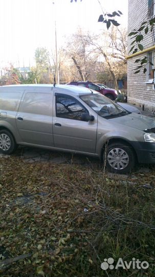 Водитель В С Е с личным а\м Ларгус фургон