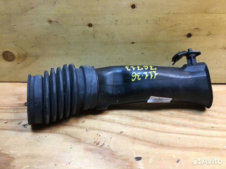 Воздухозаборник Honda Civic EU4 D17A 2001