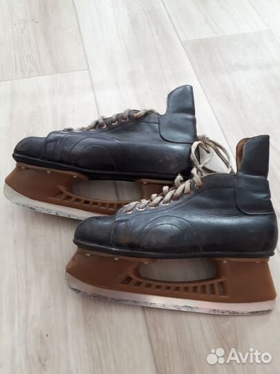 Коньки хоккейные 37 размер