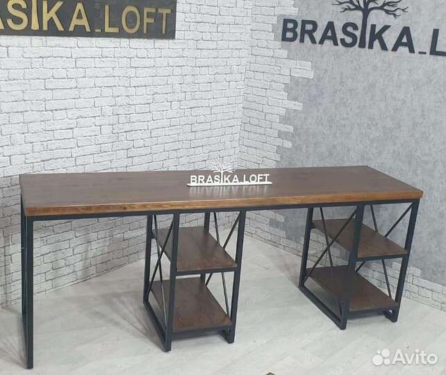 Стол для мастера маникюра Лофт