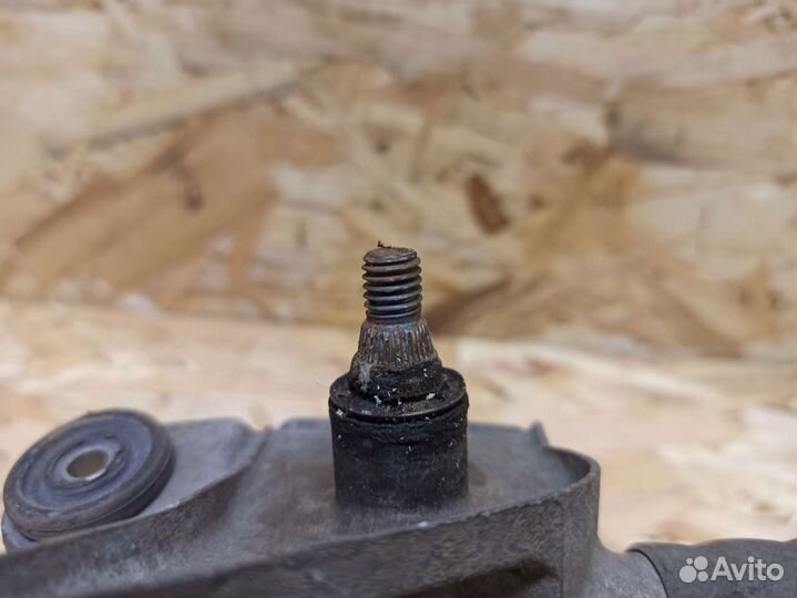 Трапеция дворников Mazda 6 GG