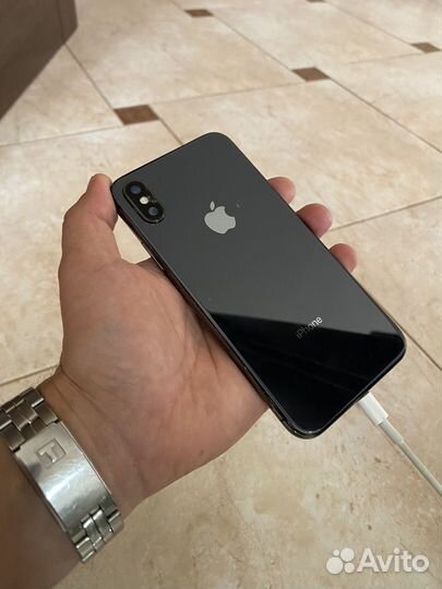 iPhone X, 256 ГБ