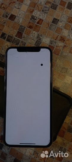 iPhone X, 64 ГБ