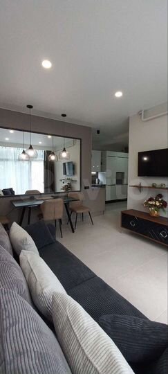 2-к. квартира, 48 м², 2/6 эт.