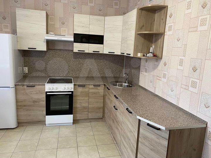 1-к. квартира, 53 м², 2/9 эт.