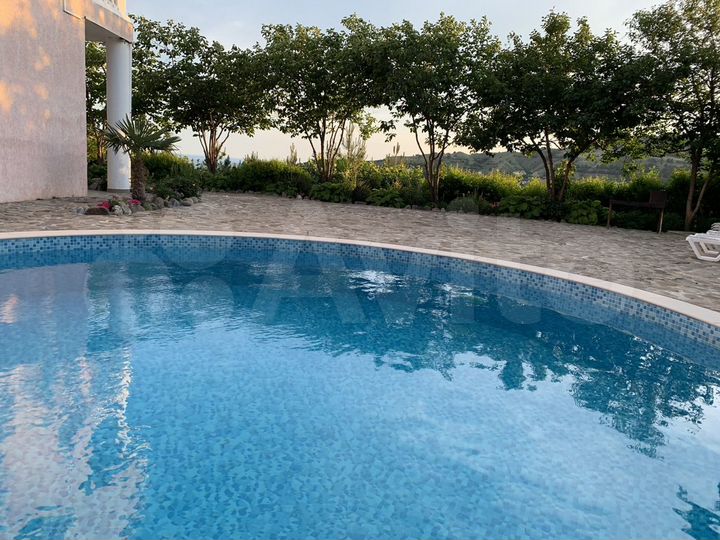 Комната 20 м², 2/2 эт.