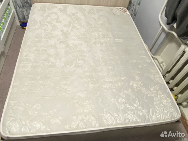 Матрас 160х200