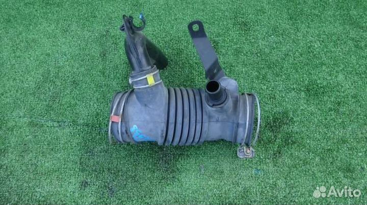 Гофра воздушного фильтра Toyota Corolla Axio