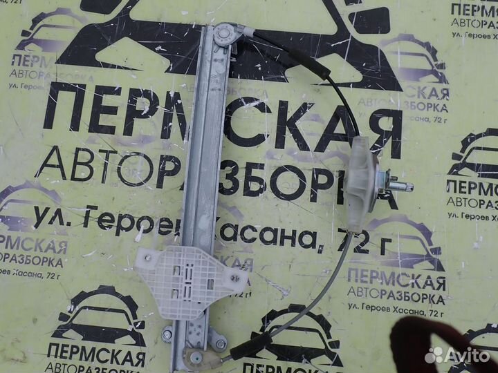 Стеклоподъемник задний правый Hyundai Solaris 2017