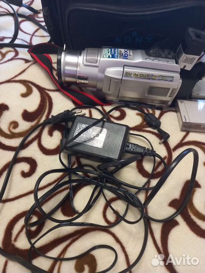 Видеокамера JVC