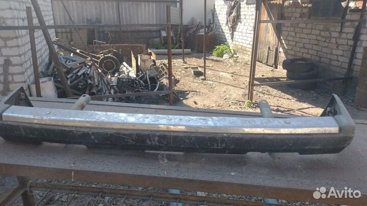 Бампер для машины