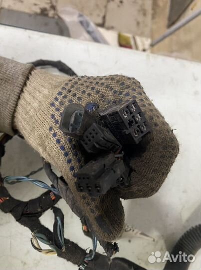 Электропроводка дверей Mercedes W164