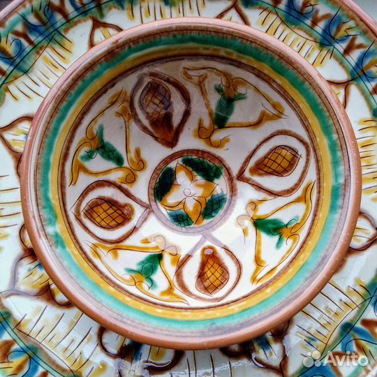 Керамика майолика старинная Косовская тарелка ваза