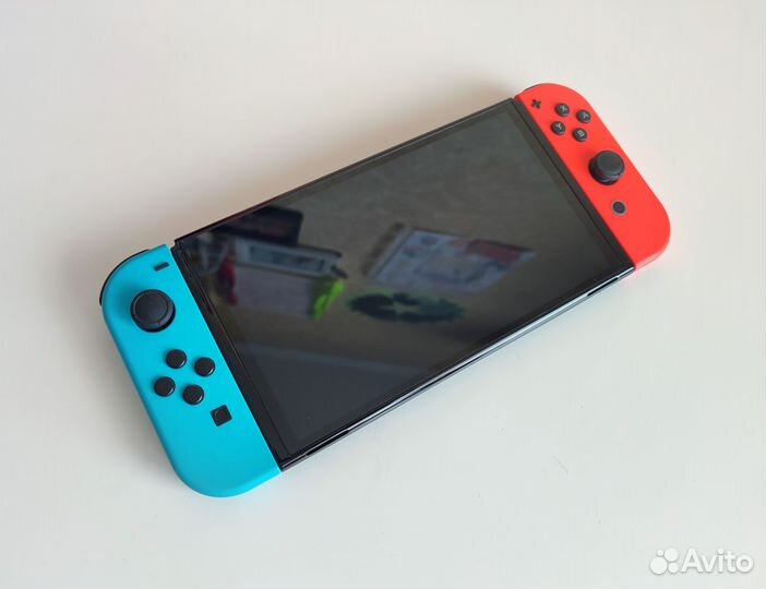 Nintendo Switch Oled Полный комплект