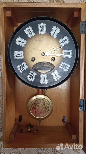 Часы настенные 