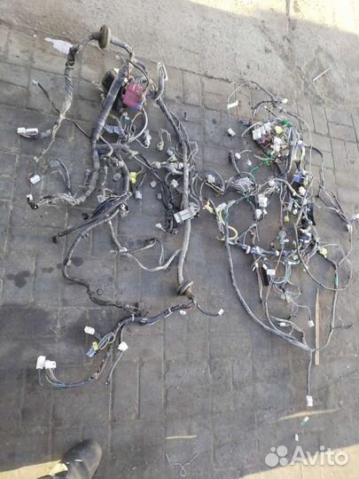 Проводка таета витц/Toyota Vitz 98-05г 1л мт