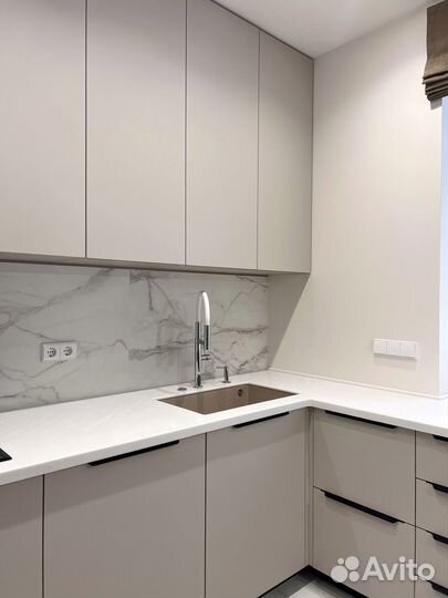 Кухня новая