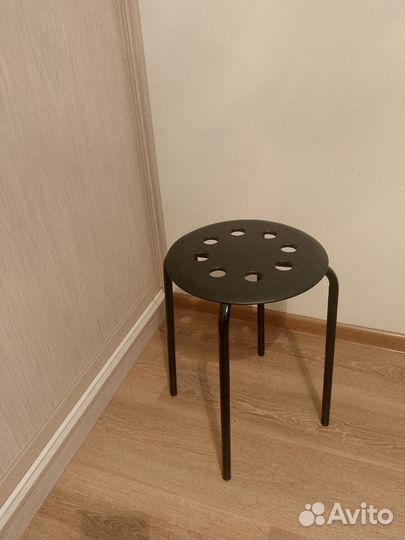 IKEA табурет marius