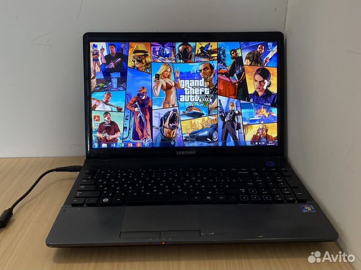 Мощный ноутбук samsung 2видеокарты