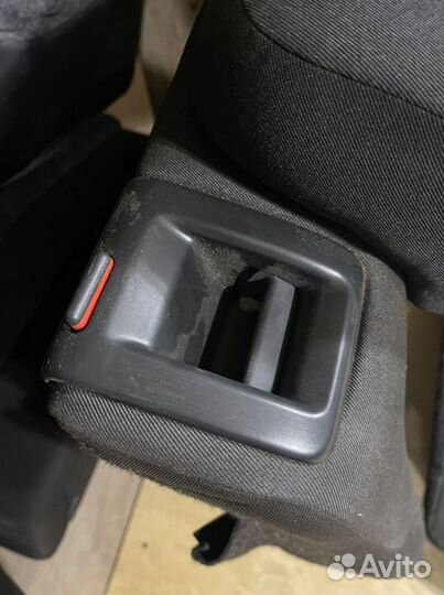 Сиденья второго ряда Scoda Rapid