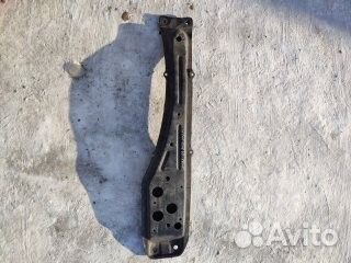 Продам продольную балку для двс toyota wish