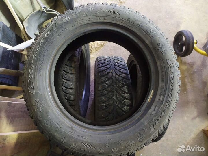 Cordiant Sno-Max 205/60 R16 96T